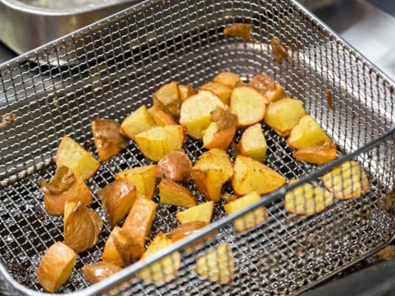 What Can You Cook in a Deep Fryer? (Easy Checklist!)