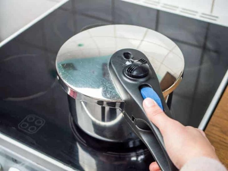 Can Pressure Cooker Be Used in Induction Stove or Cooktop? HomeApricot