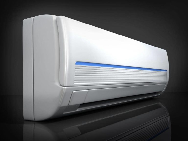 Can I Pour Hot Water on Frozen Air Conditioner? (Answered)