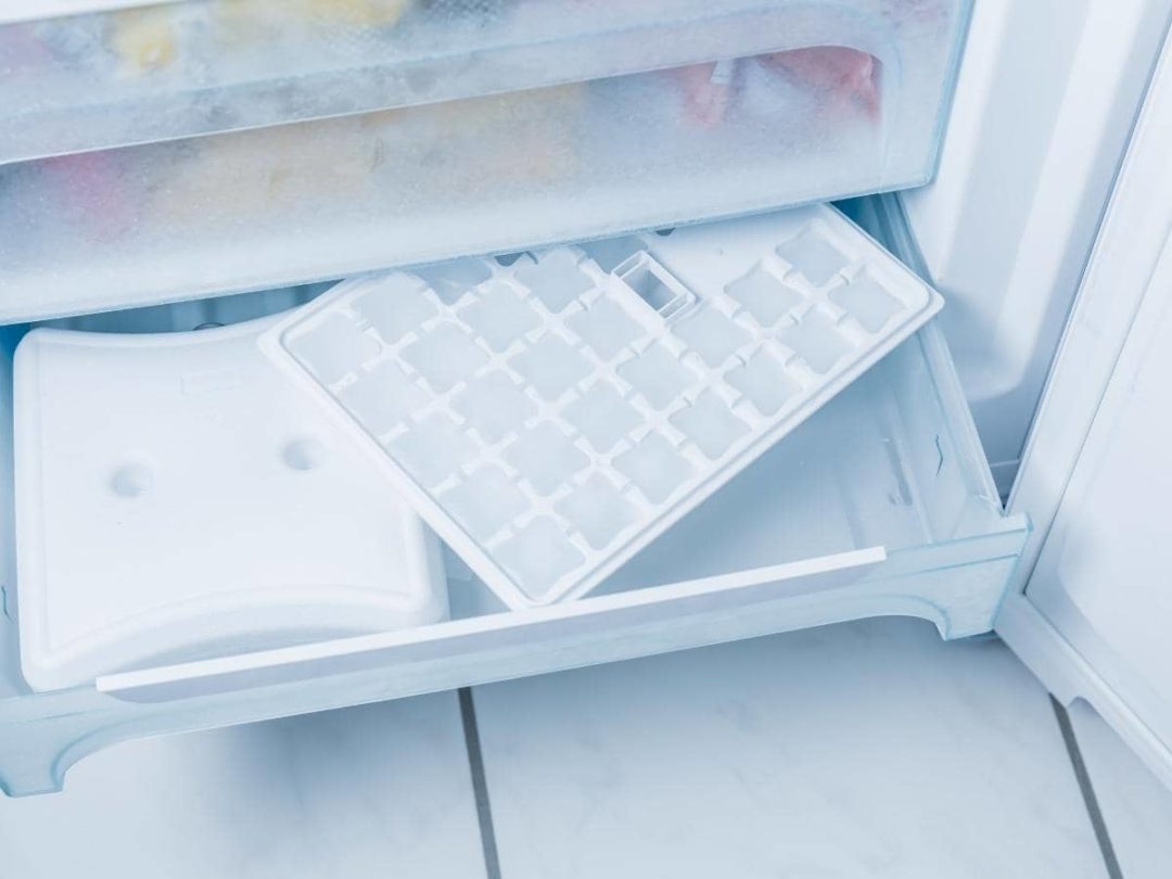 Why Is My Frigidaire Ice Maker Leaking Water? (Explained) HomeApricot