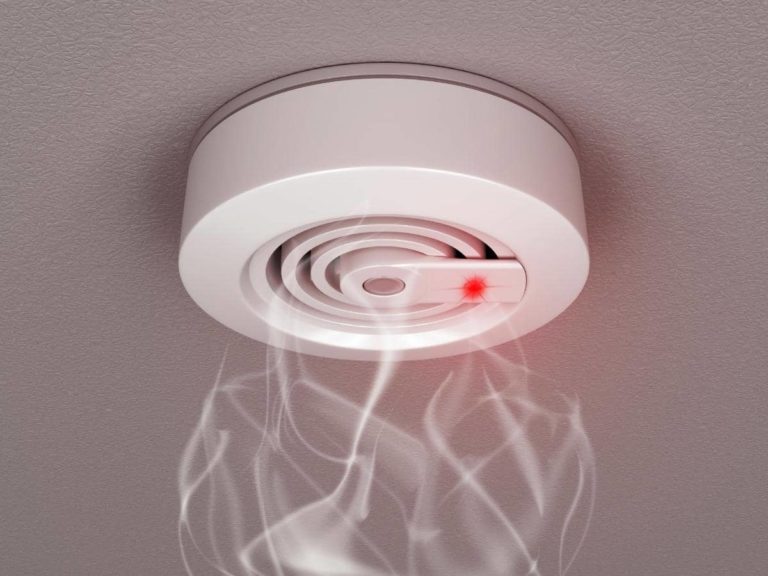 Why Is My Smoke Detector Blinking Red? (Quick Answers)