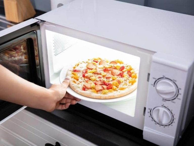 Does Stoneware Get Hot in the Microwave? (Quick Answers)