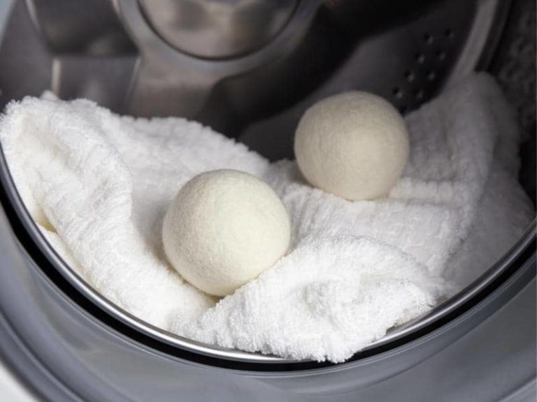 Do Dryer Balls Get Rid of Wrinkles? (Read This First!)
