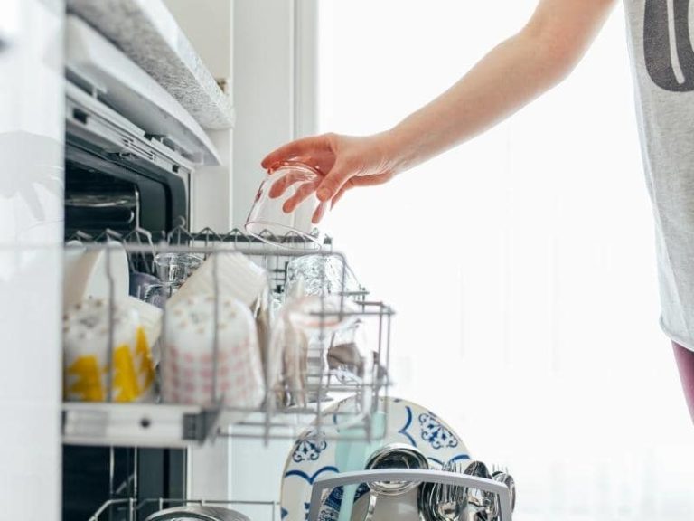 GE Dishwasher Soap Dispenser Not Opening? (Explained)