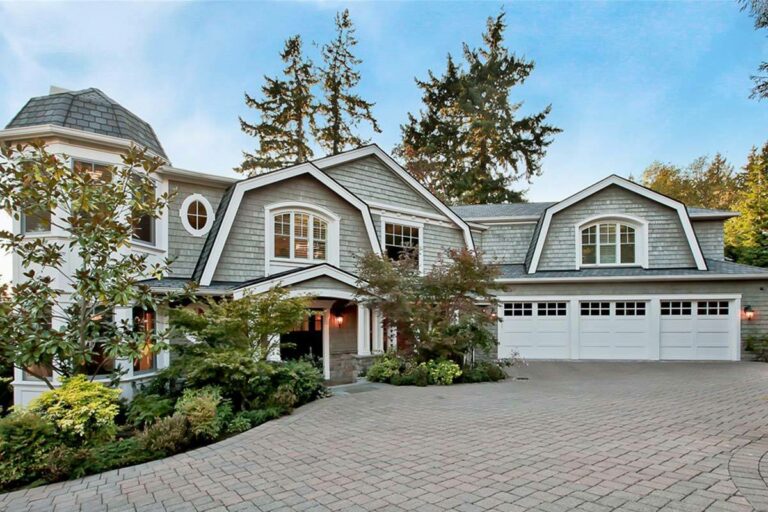 Shingle Style 4-Bedroom 2-Story Home with Bonus Room and Home Theater (Floor Plan)