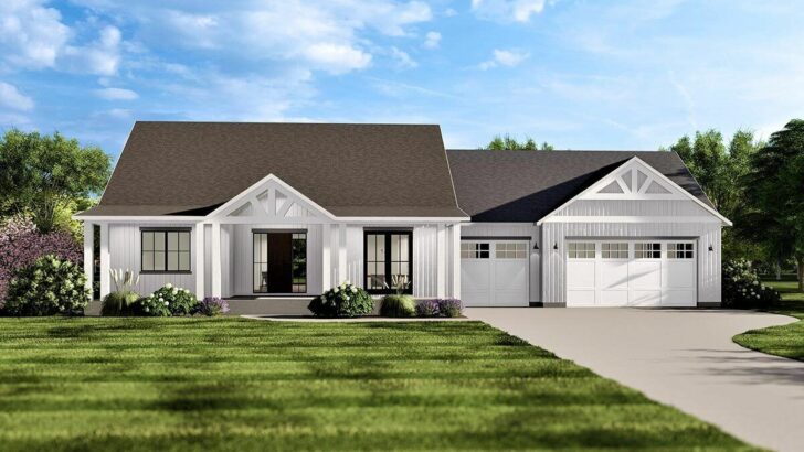Farmhouse-Style 7-Bedroom 1-Story Home with Split Bed Layout and Surprise Basement Expansion (Floor ...