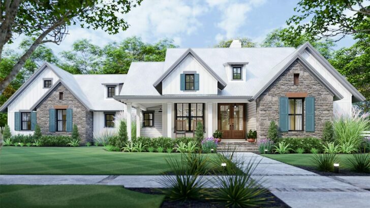2-Story 4-Bedroom New American Farmhouse With L-shaped Front Porch (Floor Plan)