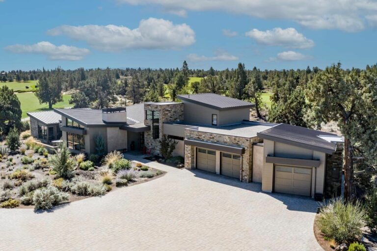2-Story 4-Bedroom Mountain Modern Mansion With Sprawling Outdoor Spaces (Floor Plan)