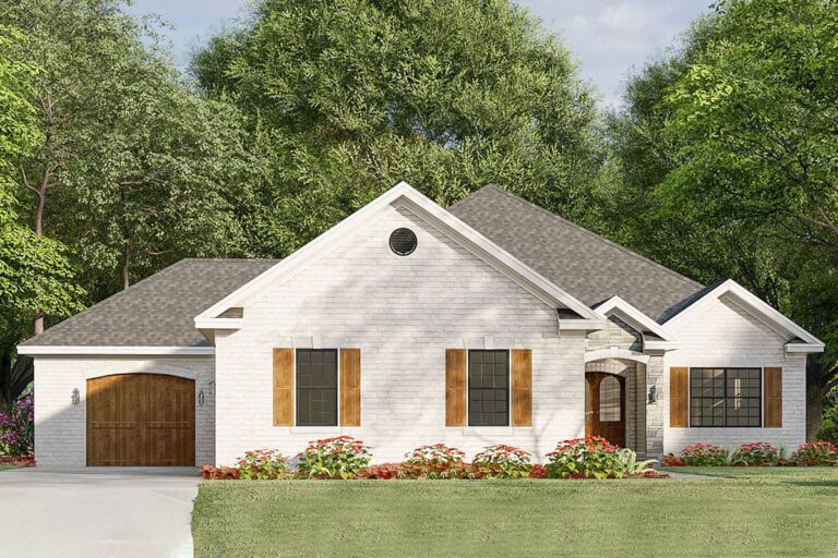 Single-Story 3-Bedroom Traditional Home with 3-Car Garage (Floor Plan)