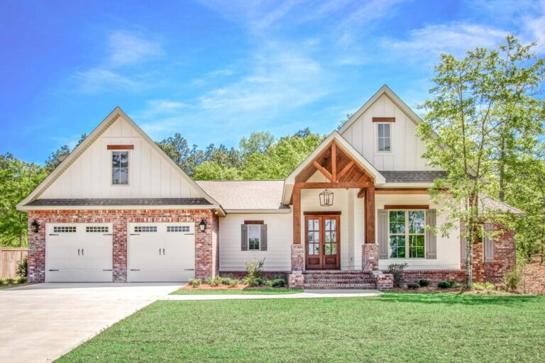 5-Bedroom 2-Story Flexible Country Farmhouse with Bonus Over Garage (Floor Plan)