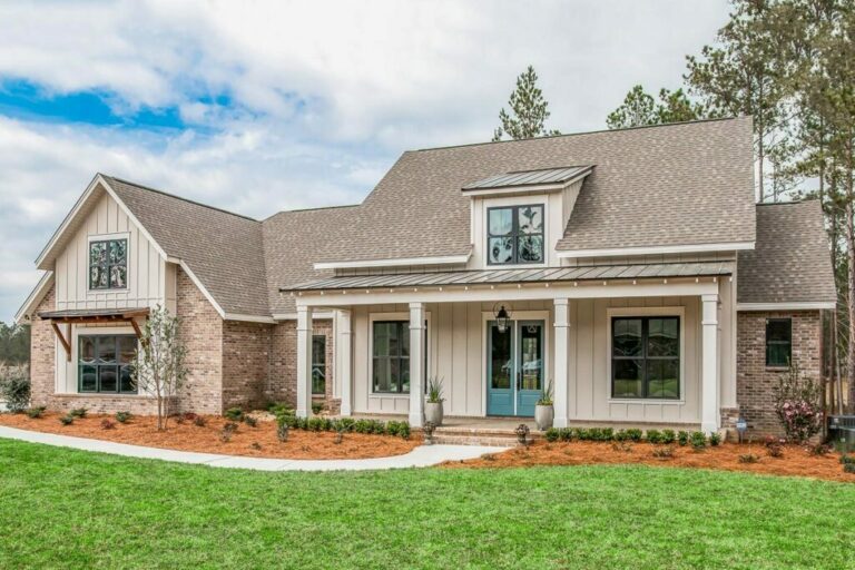 4-Bedroom 2-Story Modern Farmhouse with Brick and Board and Batten Exterior (Floor Plan)