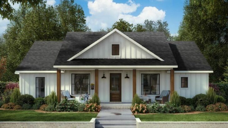 1-Story 3-Bedroom Country Style Farmhouse with Carport (Floor Plan)