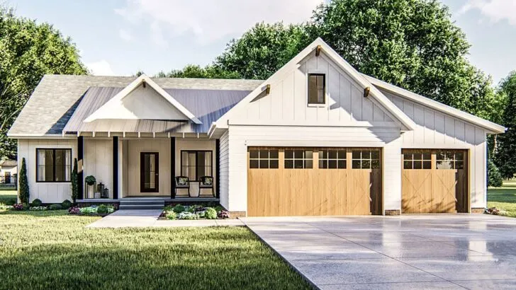 3-Bedroom 1-Story Modern Farmhouse with Spacious Walk-in Pantry (Floor Plan)