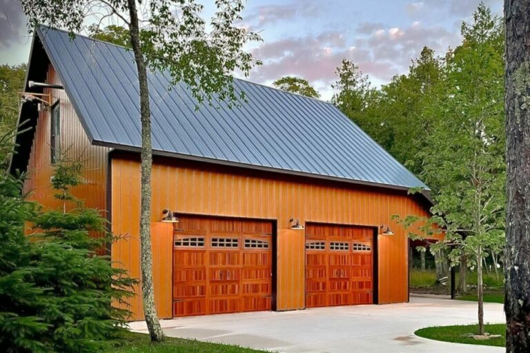 2-Story Barn Style 4-Car Garage with Drive-Through and Loft (Floor Plan)