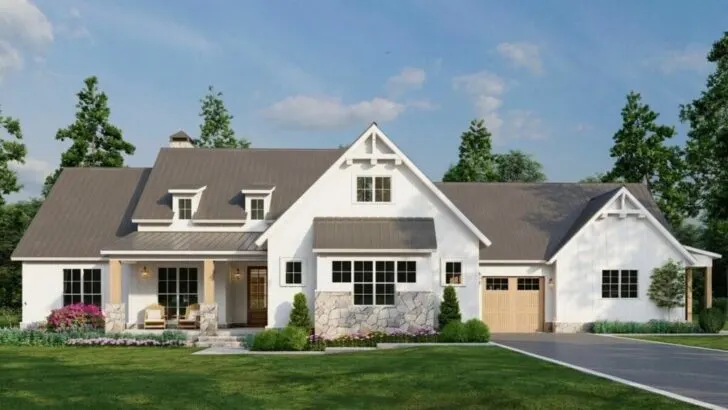 Multi-Generational 5-Bedroom Single-Story Modern Farmhouse with In-Law Suite (Floor Plan)