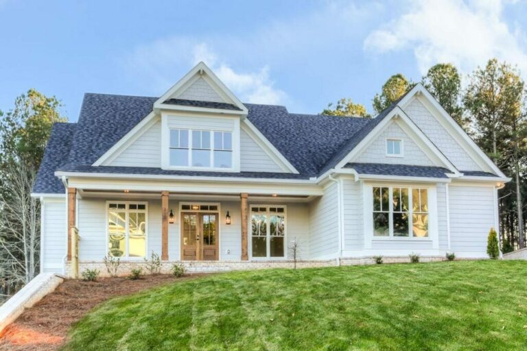 4-Bedroom 2-Story Craftsman Modern Farmhouse with Butler’s Pantry (Floor Plan)