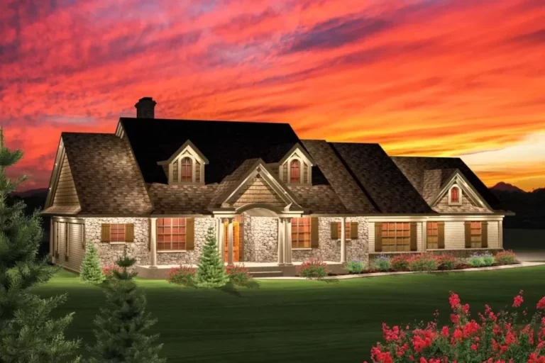 1-Story 4-Bedroom Craftsman Ranch House with Spacious Side-Load 3-Car Garage (Floor Plan)
