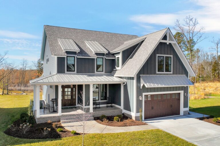 Three-Story 4-Bedroom Modern Farmhouse with Large Second-Floor Loft (Floor Plan)