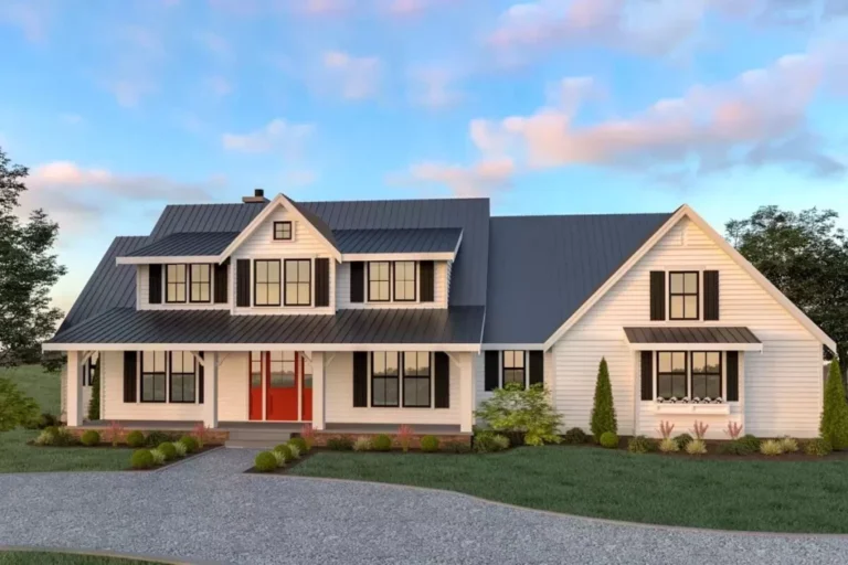 2-Story 4-Bedroom Modern Farmhouse with Large Bonus Room (Floor Plan)