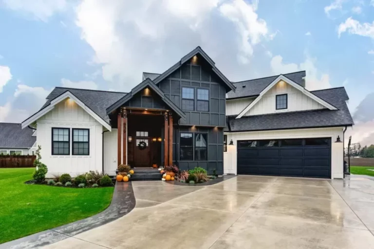 Transitional 2-Story 3-Bedroom Modern Farmhouse With Angled 2-Car Garage (Floor Plan)