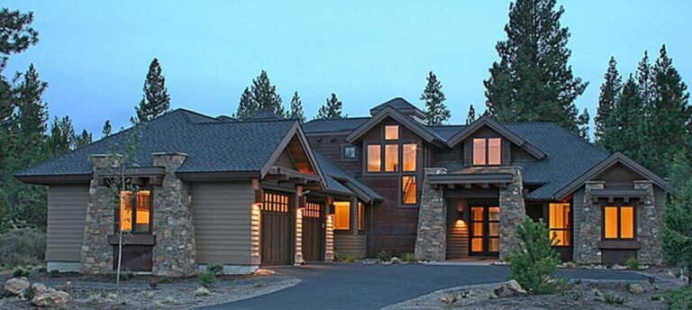 4-Bedroom Two-Story Mountain Lodge with Dual-Master Suites (Floor Plan)