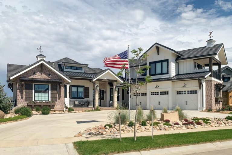 3-Bedroom One-Story Mountain Craftsman Home with Optional Bonus Level (Floor Plan)