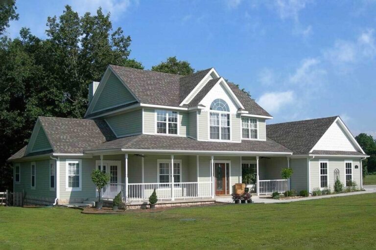 5-Bedroom 2-Story Country Farmhouse with Lots of Extras (Floor Plan)