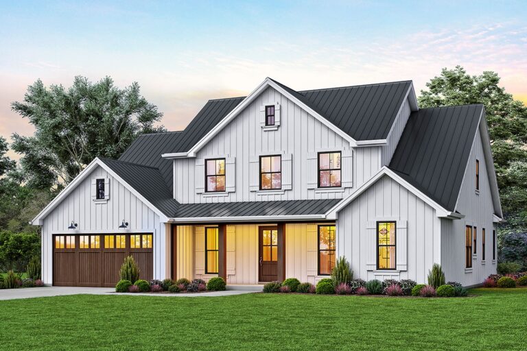 4-Bedroom Dual-Story New American Farmhouse with Main-Floor Master (Floor Plan)