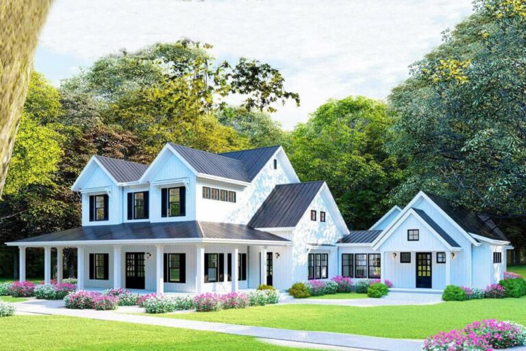 Dreamy 4-Bedroom 2-Story Modern Farmhouse With Loft Overlooking Great and Dining Rooms (Floor Plan)