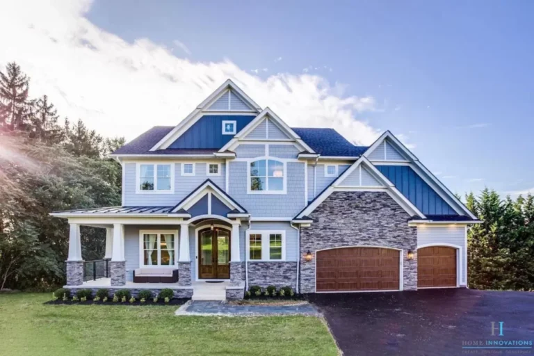 5-Bedroom Dual-Story Craftsman House with Flex Room and 3-Car Garage (Floor Plan)