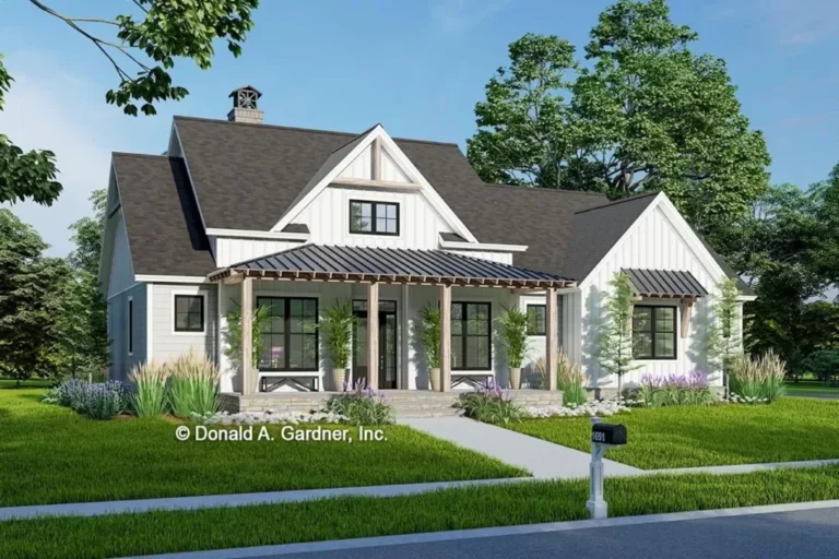 Single-Story 3-Bedroom Rustic Modern Farmhouse with Flex Room (Floor Plan)