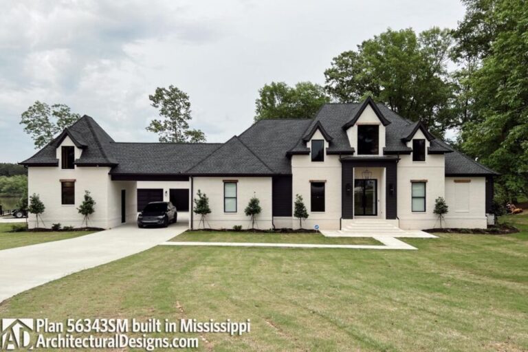 4-Bedroom 1-Story European Home with Screened Porch and Fireplace (Floor Plan)