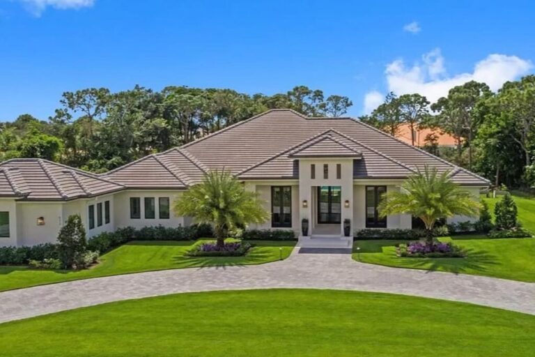 5-Bedroom 1-Story Transitional House with Separate Guest Cabana (Floor Plan)